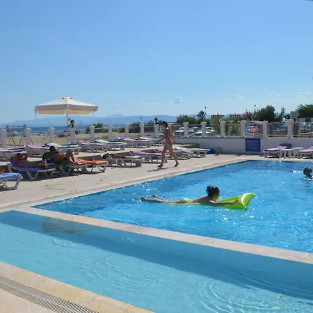 Yasmin Hotel 2*
