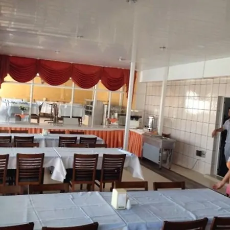 Yasmin Hotel 2*