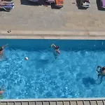 Yasmin Hotel