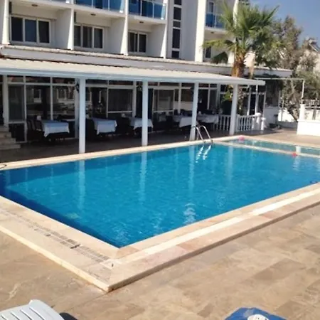 מלון Yasmin Küçükköy